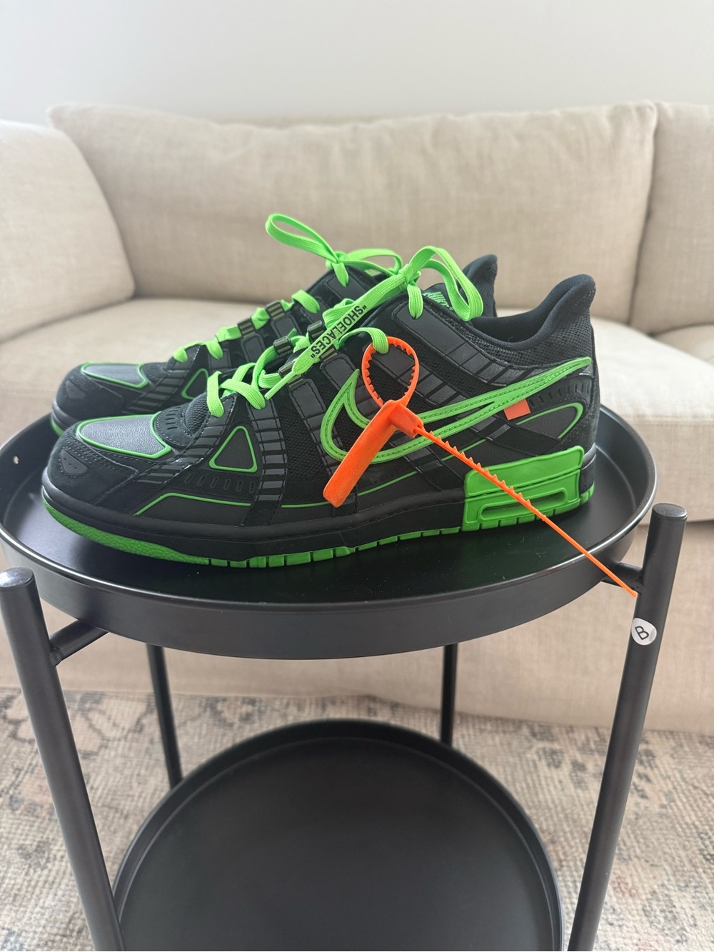 Off White x Nike Air runner dunk Green Strike